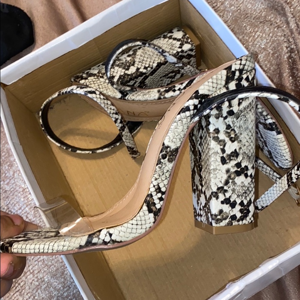 Summer heels